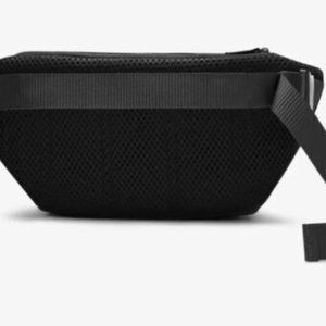 Nike, Bags, Nike Lebron James Fanny Pack Crossbody Bag Hip Waist Belt  Db24780 King Lbj